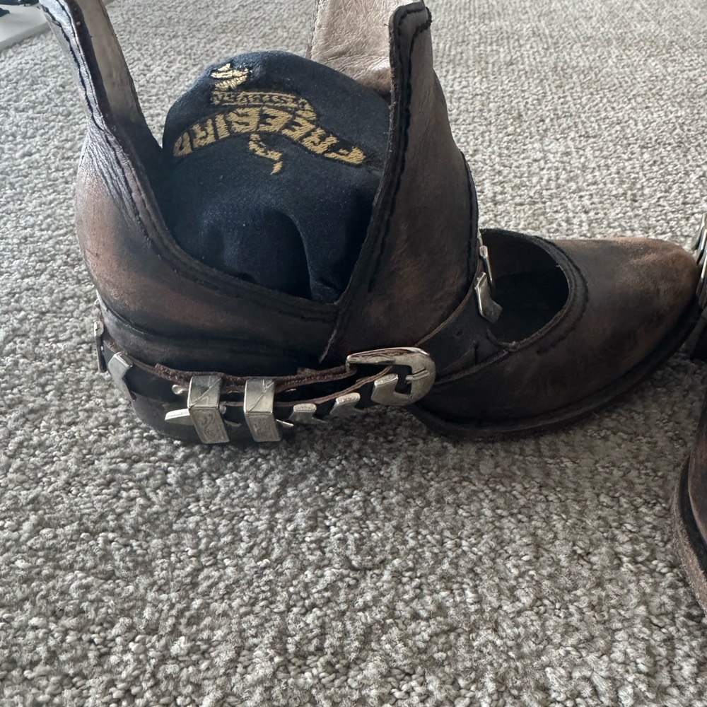 Freebird Blade size 8 Ankle Boots - Picture 4 of 16